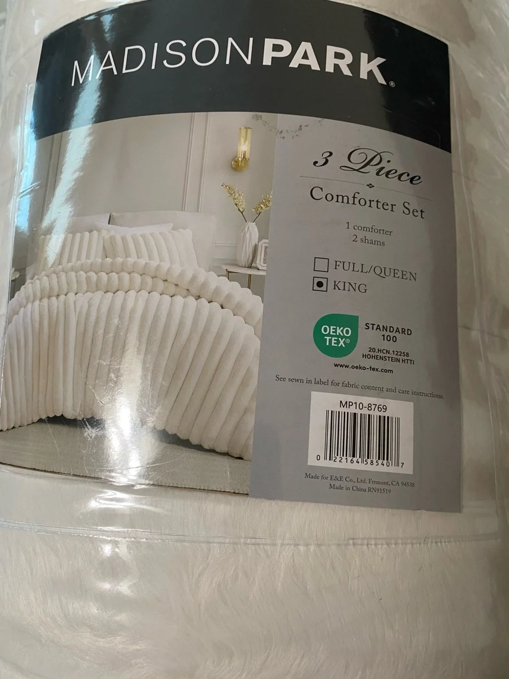 Madison Park Jasmine King Comforter Set, Luxurious Reversible Faux Fur Plush Rib